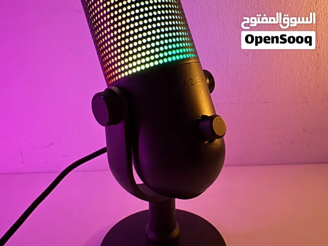 Razer Seiren V3 Chroma RGB USB Gaming & Streaming Microphone with Tap-to-Mute - Black