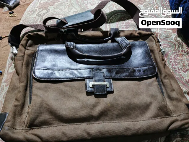حقيبه لرجال الأعمال