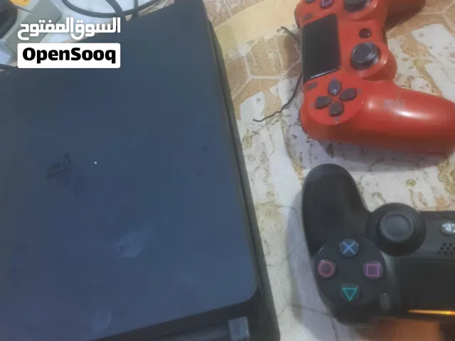 بلي ستيشن فور سلم تيره يعني مساحته دبل جوزتكين شوف الوصف مهم