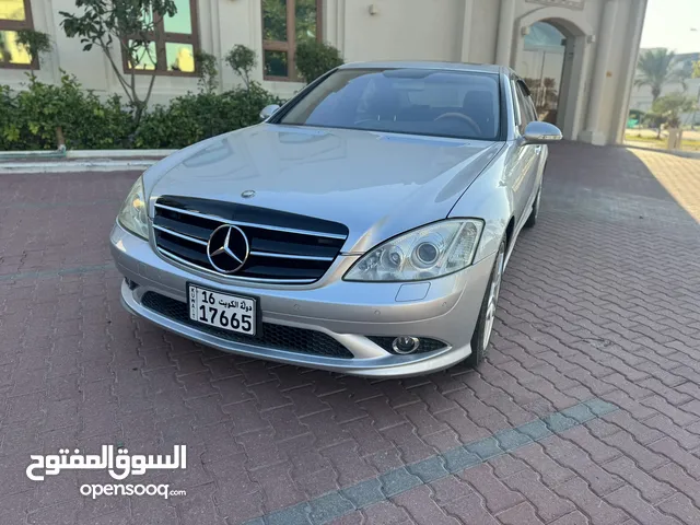 مرسيدس 550s موديل 2006 بدي كت AMG ماشي 120 الف وأرد اليابان شرط الفحص بحالة فوق الممتازة