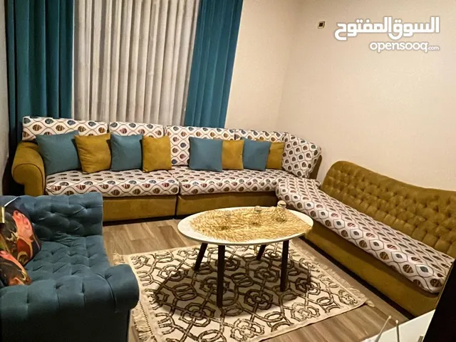 طقم كونر بحالة جديدة يرجى التواصل عن طريق الواتس في حال عدم الرد