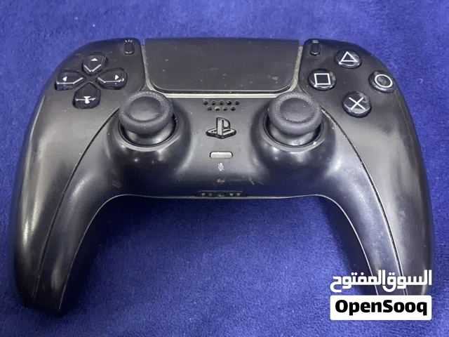 للبيع قير بلاستيشن 5بحاله ممتازه