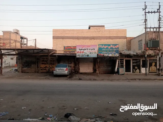 مستعجل ع البيع مناصفة ابيع حصتي ركن 100م عقار ركن تجاري عسكري كبل بفرع صيدلية الرتاج 200 م واجهة