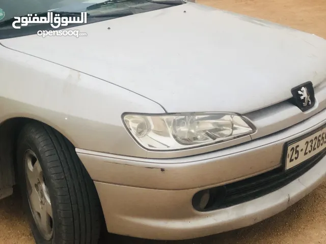 Used Peugeot 306 in Nalut