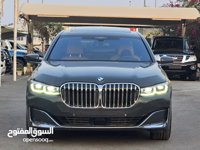 BMW 730Li V4 Twin turbo