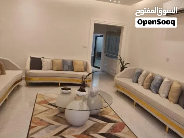 فيلا 5 غرف ماستر للبيع في زاخر - مساحة 100*200  5BR Villa for Sale in Zakher
