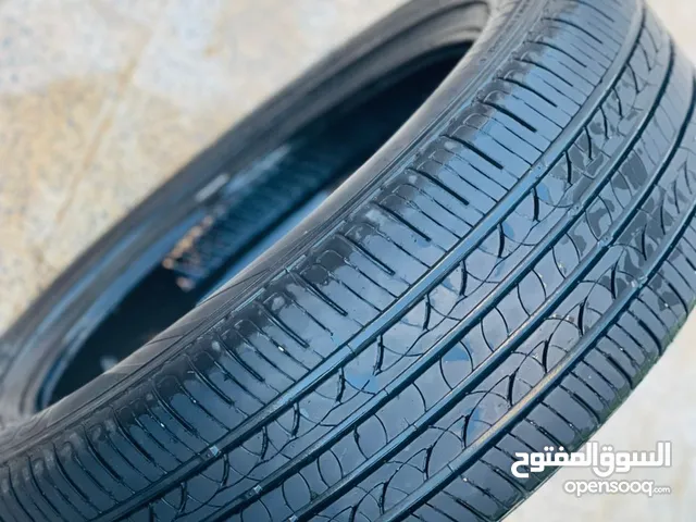 إطارات مستعملة