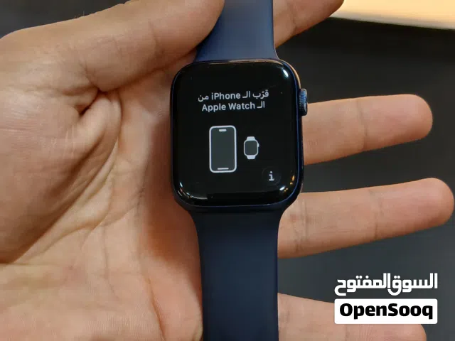 APPLE WATCH S6 44MM  / ابل واتش سيرياس 6 حجم 44 وكالة مش مصلحة ولا مغيير في اشي بطارية 76%