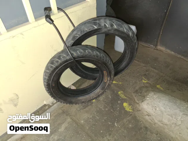 كوشوك عدد 2 امامي و خلفي بحاله جديده نصف عمر لا يوجد  عيوب