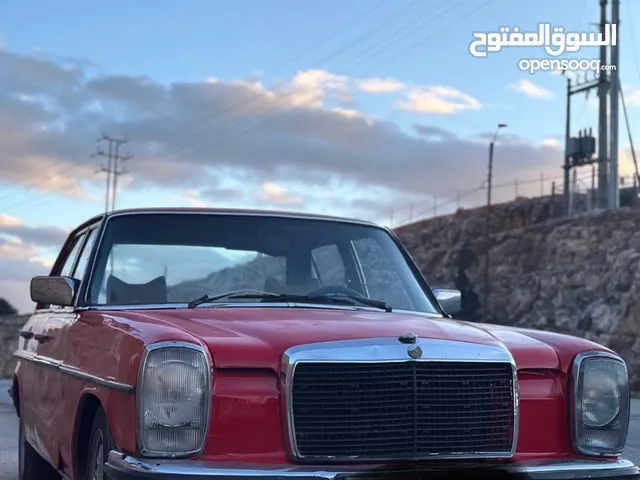 مرسيديس عمرها اكثر من 50 سنه موديل 1975 كلاسيك لمحبين التميز والقديم