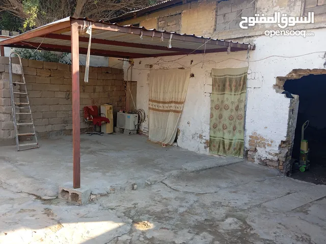 70 m2 2 Bedrooms Townhouse for Sale in Basra Jubaileh