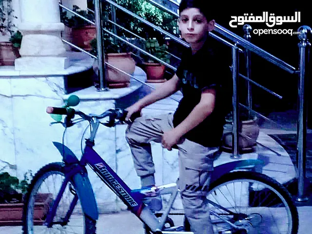 بسكليت للبيع الماني نوع Galant اصلي