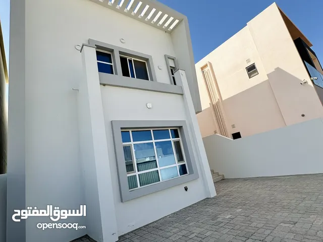 310 m2 4 Bedrooms Villa for Sale in Muscat Al Maabilah