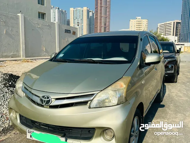 Toyota Avenza 2015