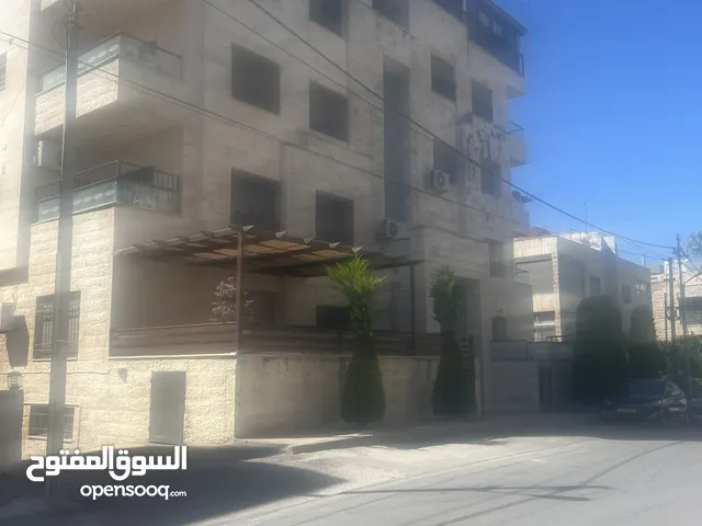 شقة للايجار طابق اول ضاحية الرشيد بالقرب من مركز الحسين للسرطان بناية هادئة بالقرب من كافة الخدمات