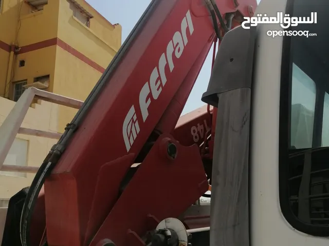 2014 Crane Lift Equipment in Central Governorate