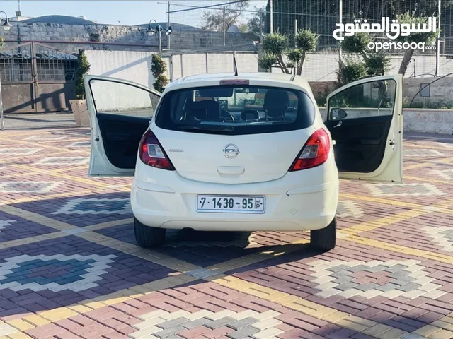 اوبل كورسا 203