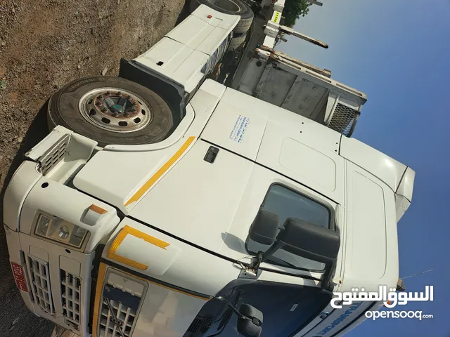 volvo 2005