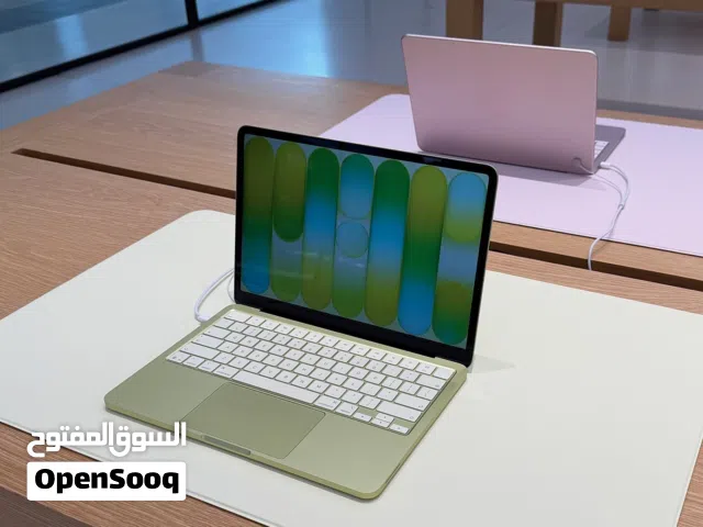 MacBook Neo 256GB  جميع الألوان  تصميم خفيف وسعر قوي