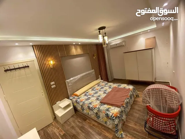 200 m2 3 Bedrooms Apartments for Rent in Giza Hadayek al-Ahram