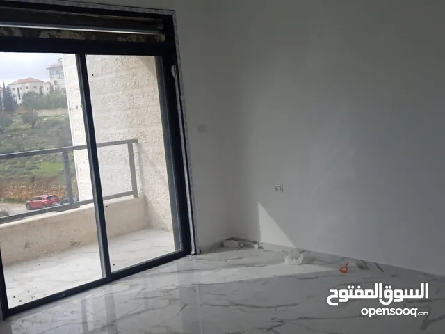 250 m2 3 Bedrooms Apartments for Sale in Ramallah and Al-Bireh Al Tira