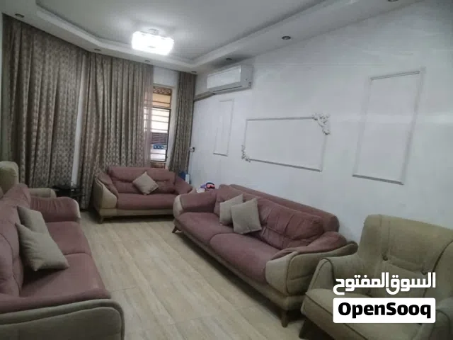 تخم تركي تكمه  للبيع كلشي مابي نظيف  بس يحتاجله غسل واليده مال قنفه الثنائيه مشلوعه