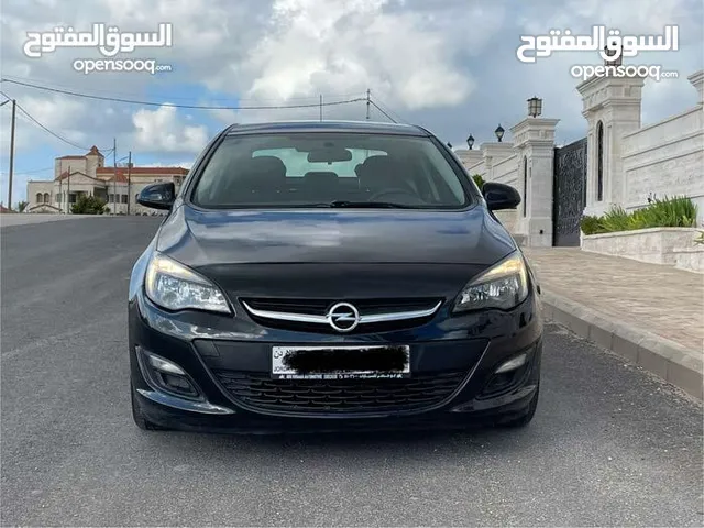 Used Opel Astra in Amman