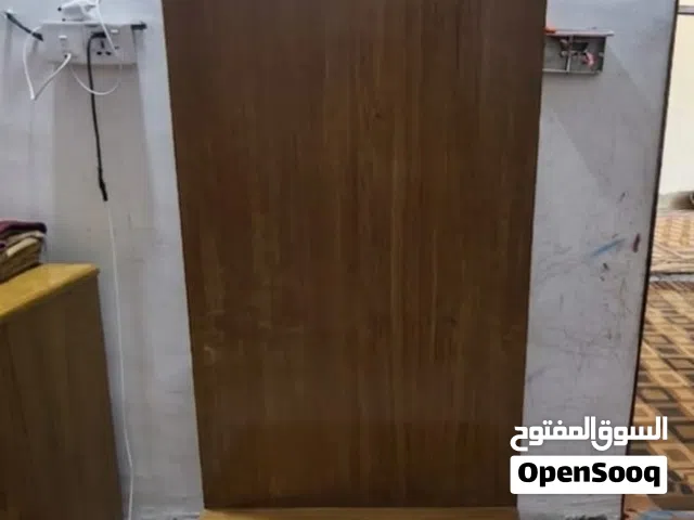 كنتور خشب صاج عراقي 6 ابواب مع ميز مراية وميز تعليك