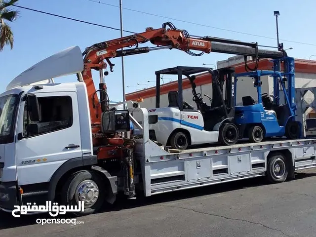 تأجير الرافعات الشوكيه وتنزيل جميع انواع البضائع وتأجير يومي وشهري