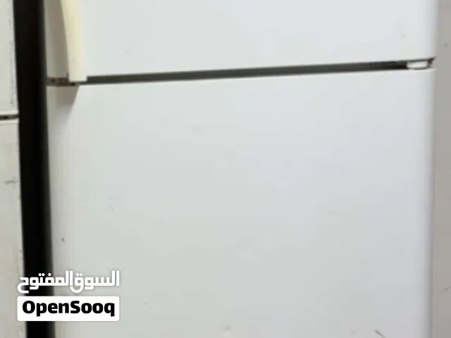 تواصل ثلاجه جديده كبيره واسعه