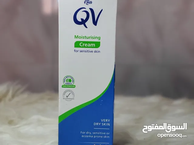 QV كريم ترطيب البشرة 100جرام ب43 ريال سعودي