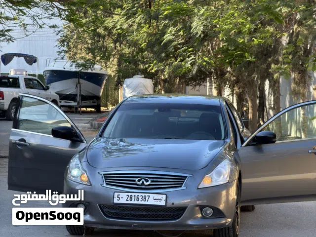 2012 إنفينيتي G37