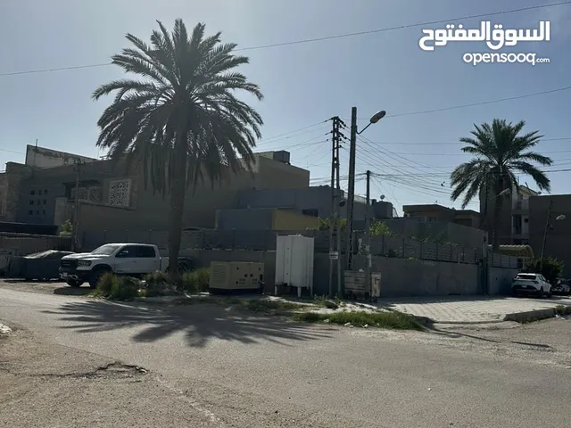 558m2 More than 6 bedrooms Townhouse for Sale in Baghdad Daoudi
