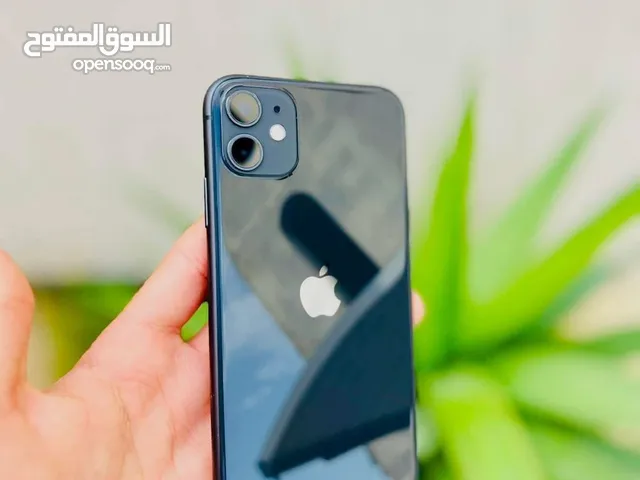 Apple iPhone 11 64 GB in Tripoli