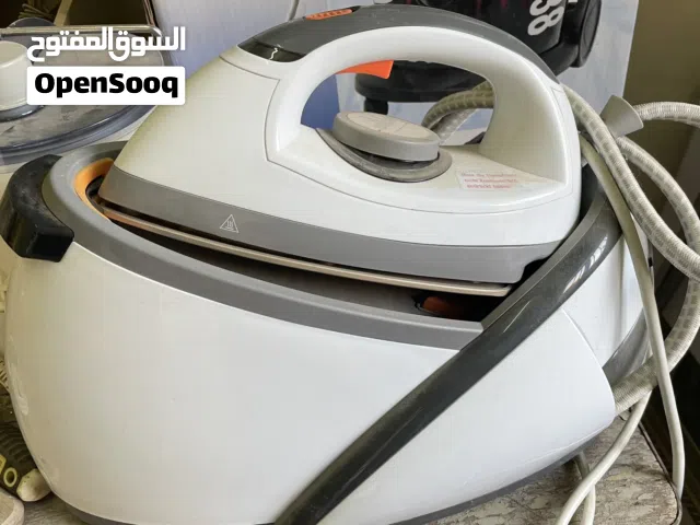 مكواة كهربائية