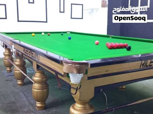 طاوله سنوكر بلدي تنجيد جديد طقم طابات جديد+طقم طابات إضافي+ فرش إضافي
