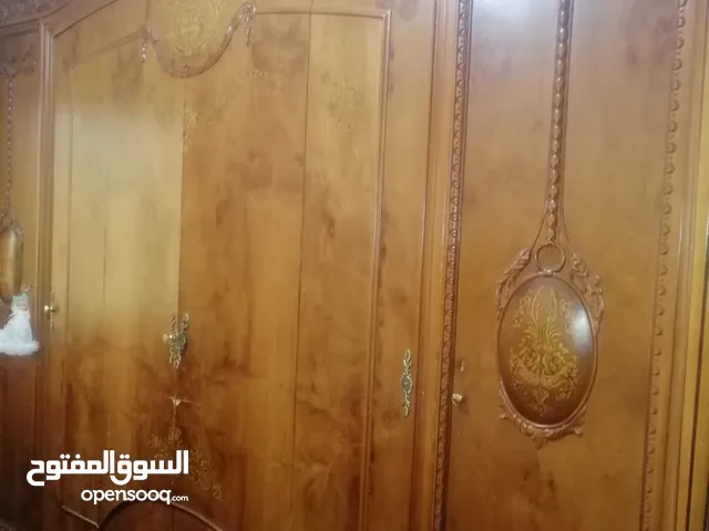 غرفة نوم للعرسان