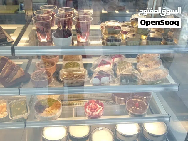فرصة استثمارية كافيه مجهز بالكامل داخل اكبر المولات في عمان