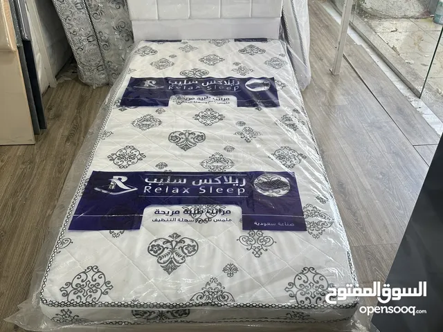 Brand new single bed without mattress    With mattress 