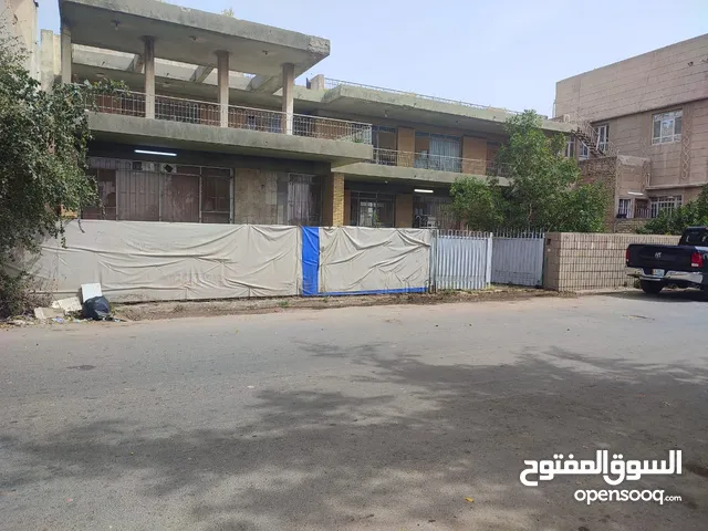 600 m2 5 Bedrooms Villa for Sale in Baghdad Adamiyah