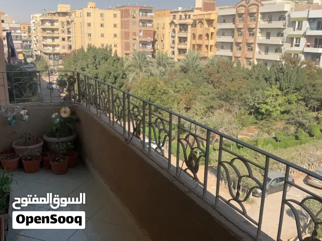200 m2 2 Bedrooms Apartments for Sale in Giza 6th of October
