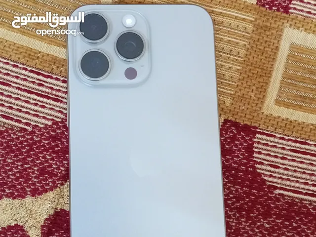 لقطةة ايفون 16 برو ماكس امريكي الصنع مشغر شبه جديد لون تيتانيوم الطبيعي iphone 16 pro max