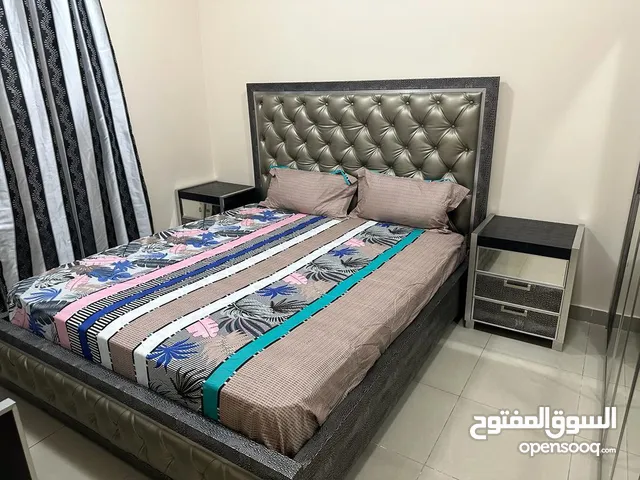 2050 ft 2 Bedrooms Apartments for Rent in Sharjah Al Taawun