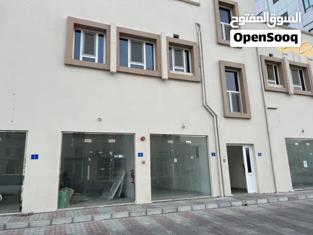 محلات للإيجار - العامرات - المحج - قريب من المنطقة السكنية - وجميع الخدمات shops for rent in alamrat