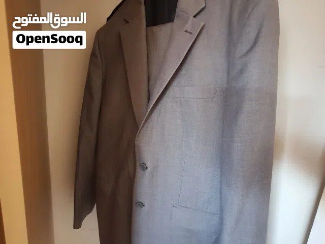 بدله كلاسيك رجالي من جروان مقاس 50 بحال الجديد للبيع