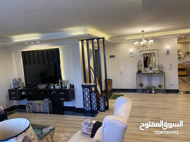 200 m2 3 Bedrooms Apartments for Sale in Alexandria Saba Pasha