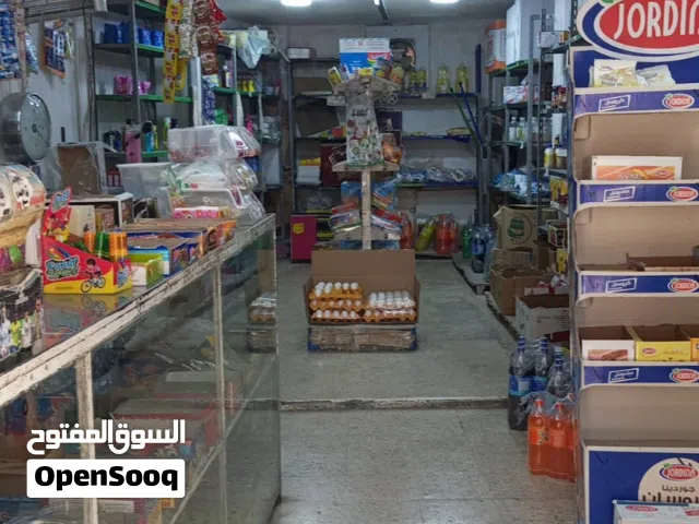 بقاله للبيع في الهاشمي الشمالي  دخله مطعم الحناين