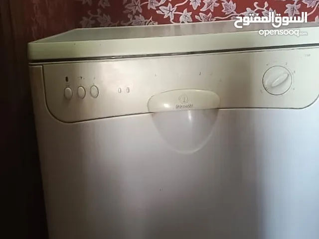 Indesit 6 Place Settings Dishwasher in Zarqa
