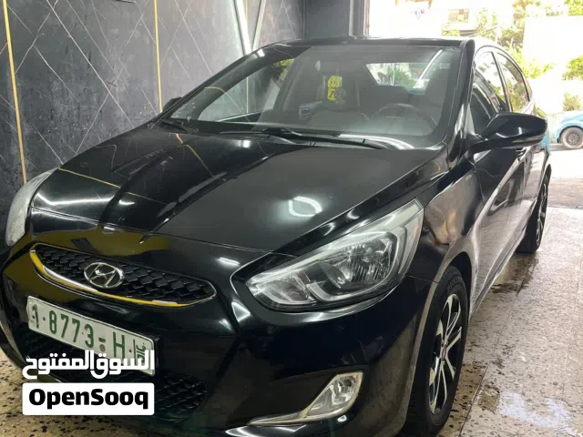 2018 Hyundai Accent Standard