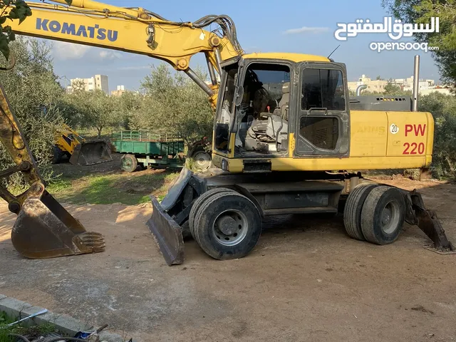 2004 Tracked Excavator Construction Equipments in Irbid